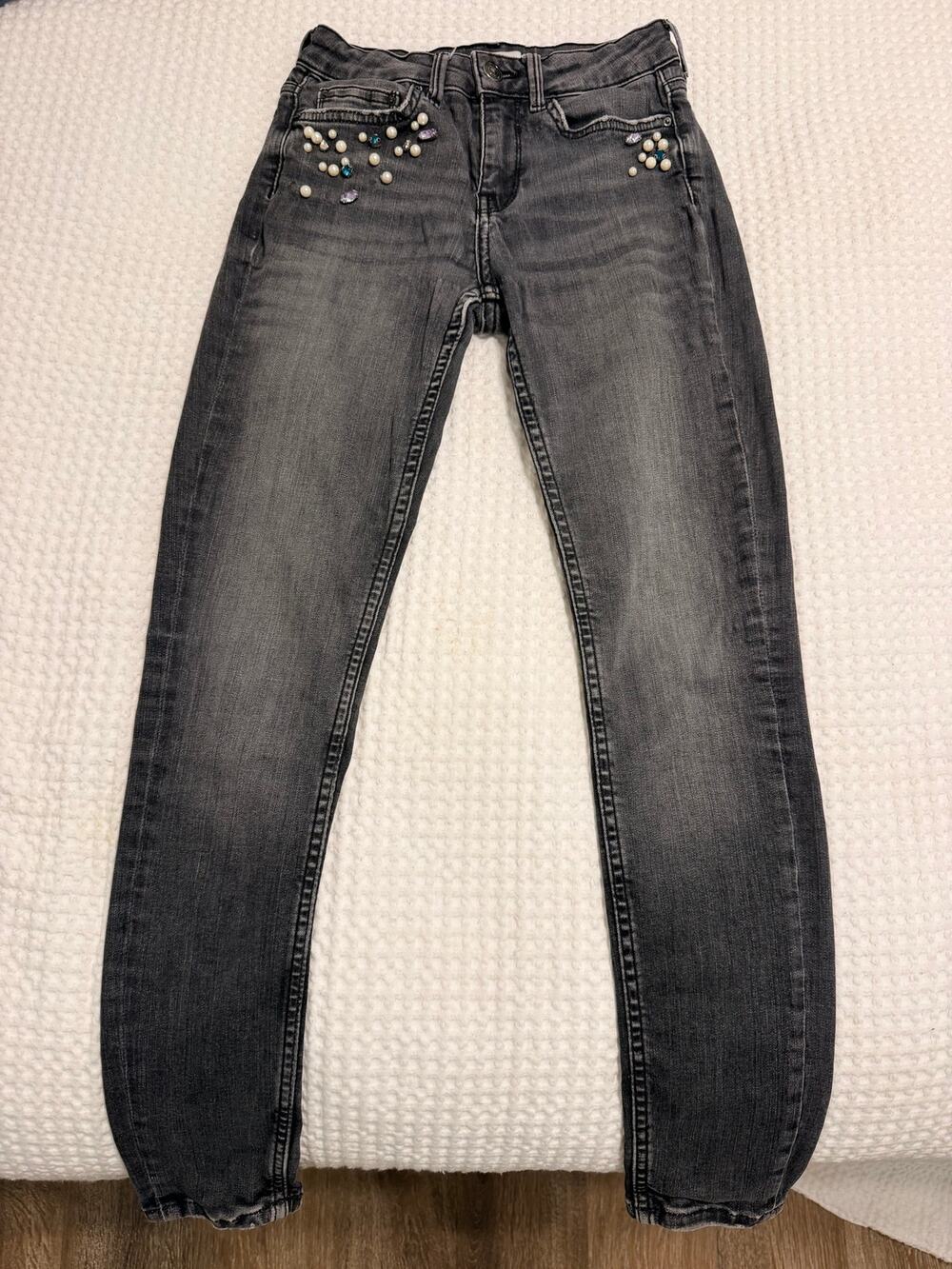 Zara embellished skinny jeans - Size 2